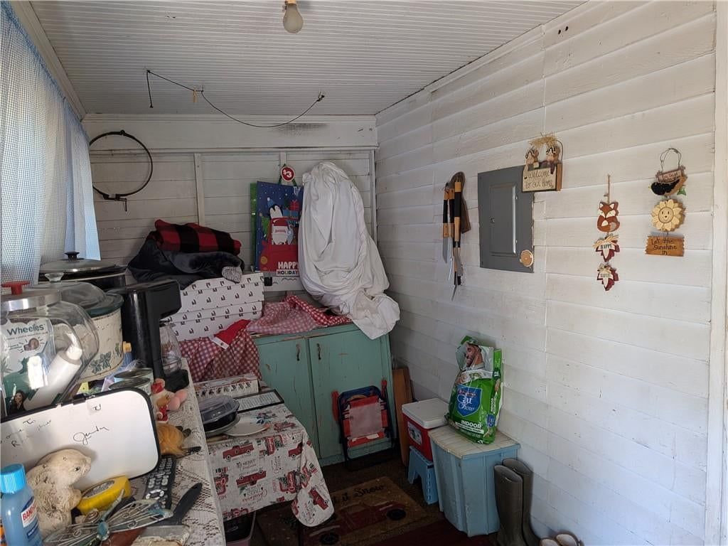12291 Hume Street — photo 20