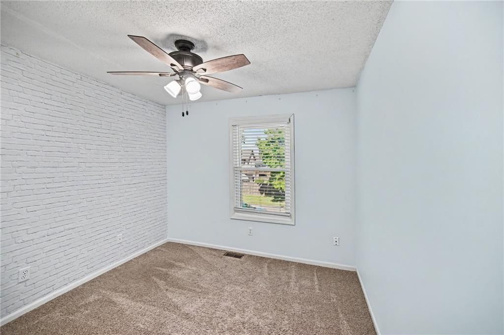 16137 S Mahaffie Street — photo 17
