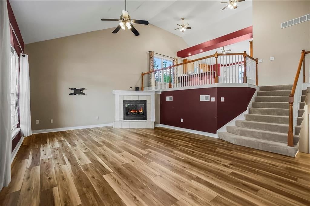 204 Thomas Circle — photo 2
