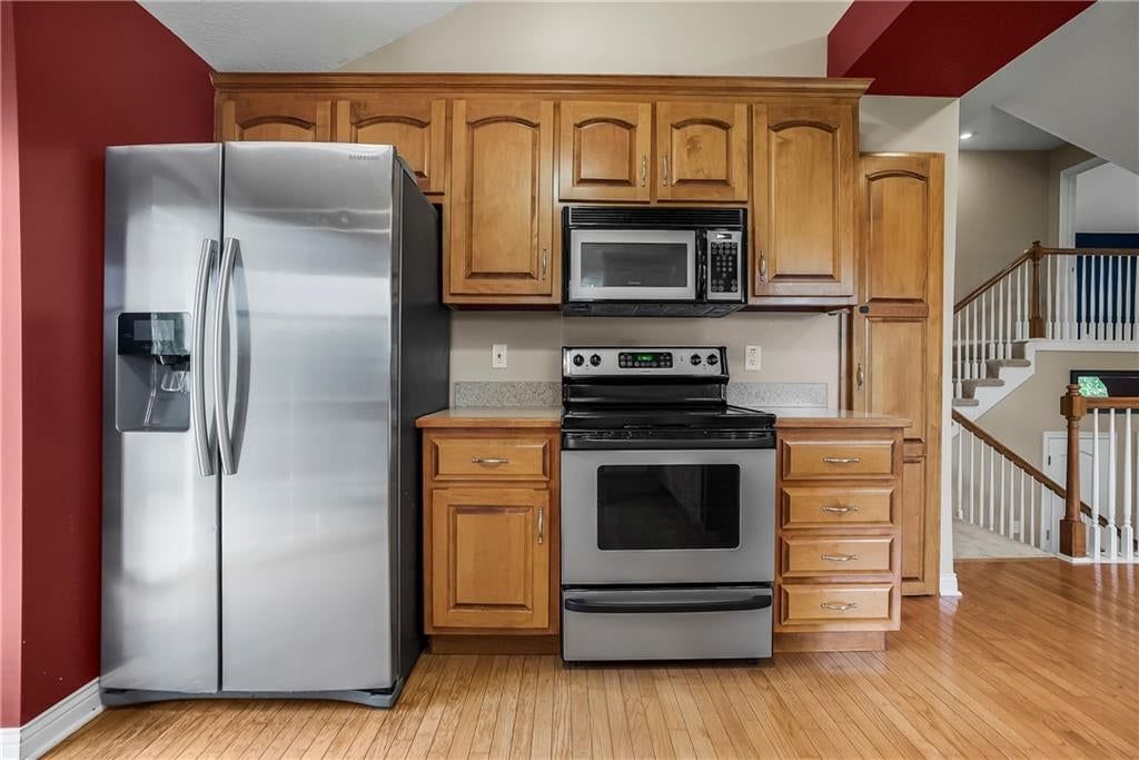 204 Thomas Circle — photo 9