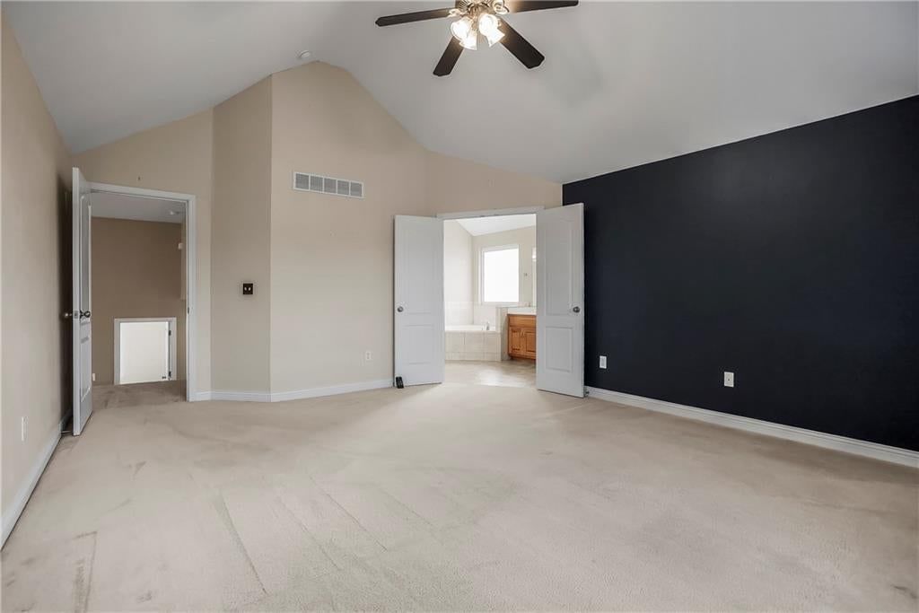 204 Thomas Circle — photo 16