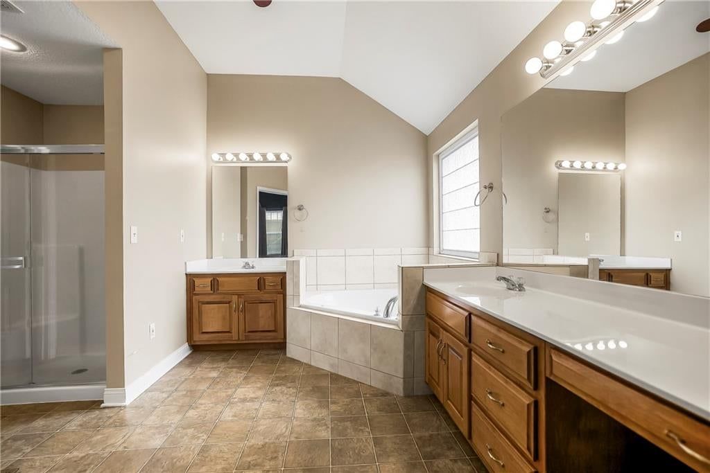 204 Thomas Circle — photo 18