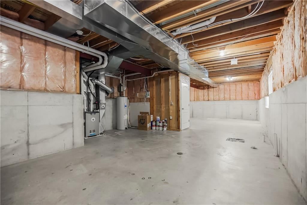 204 Thomas Circle — photo 25