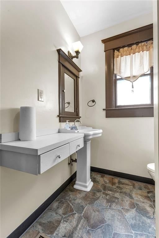 632 Bonton Street — photo 15