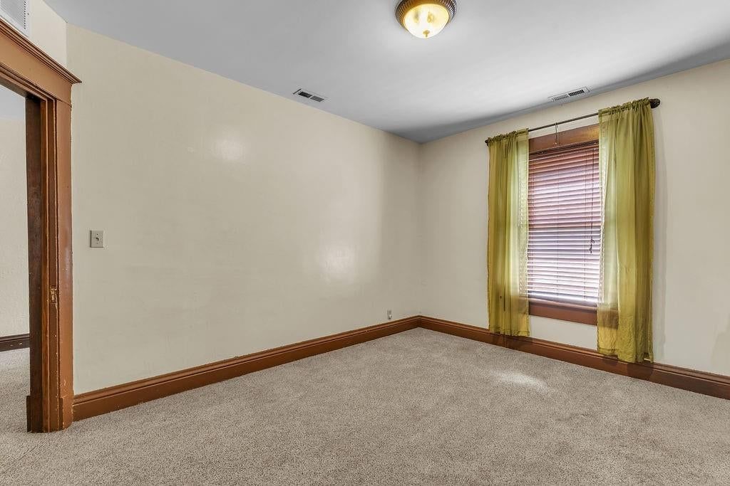 632 Bonton Street — photo 33