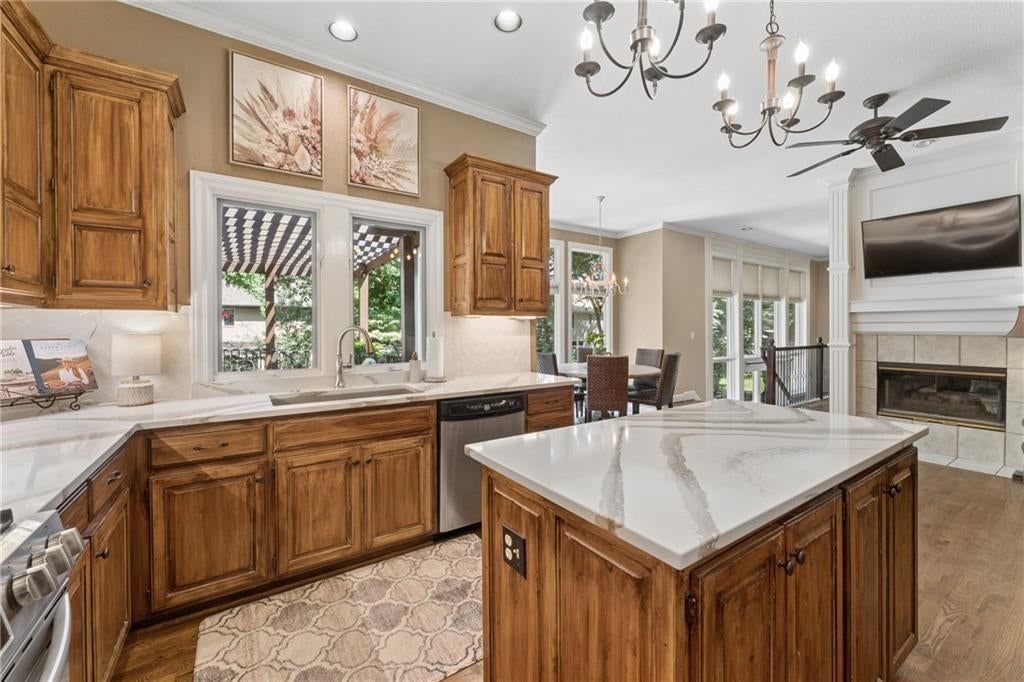 14809 Linden Street — photo 18