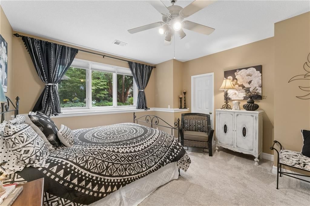 14809 Linden Street — photo 55