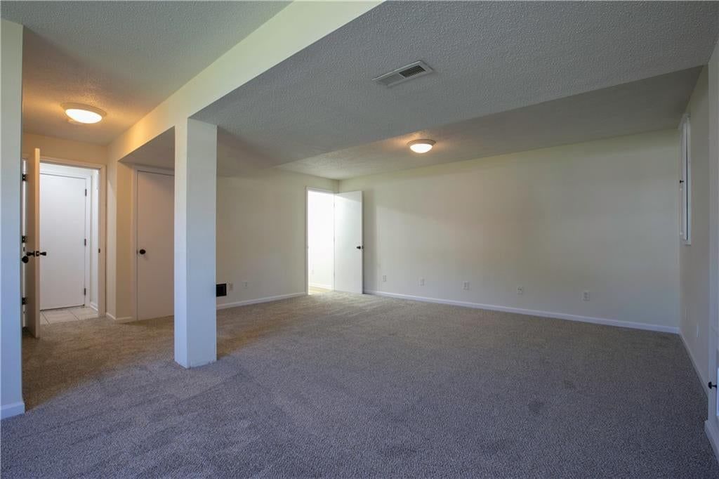 16413 Hight Avenue — photo 24