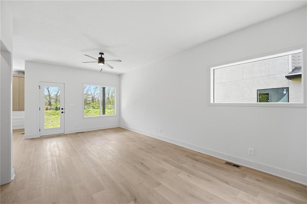 204-206 NW Orchard Court — photo 4