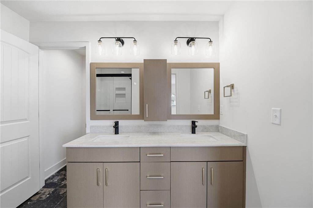204-206 NW Orchard Court — photo 13