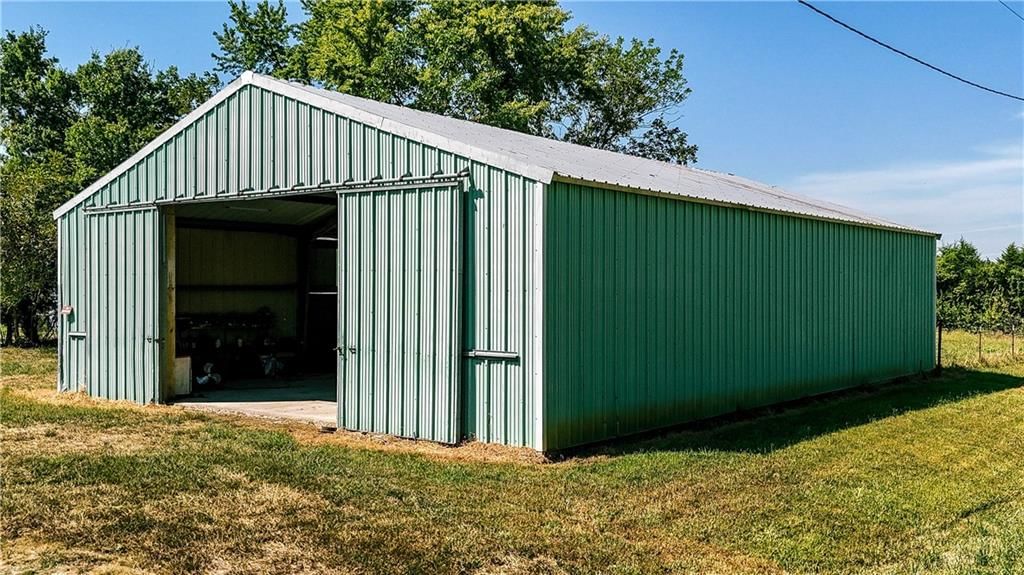 905 W Main Street — photo 50