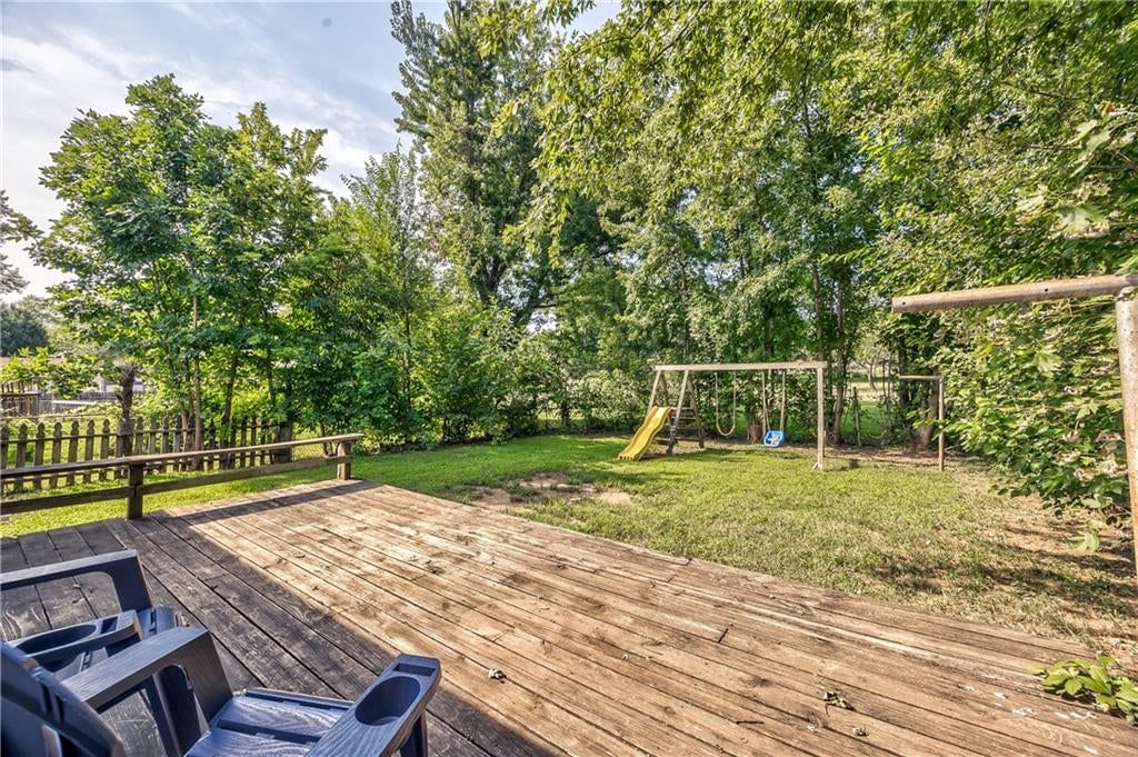 10820-10822 W 49 Street — photo 19