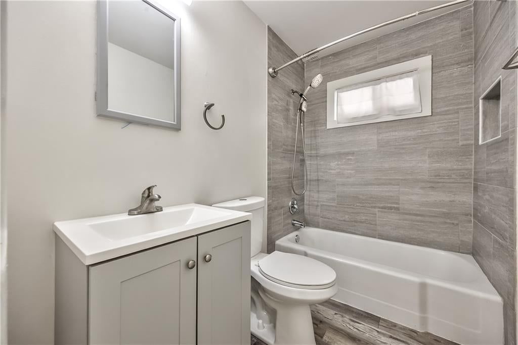 10820-10822 W 49 Street — photo 31