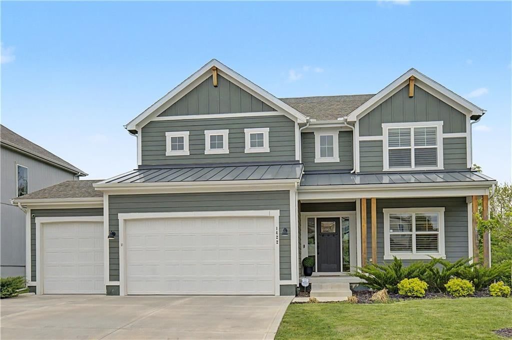 1422 SW Georgetown Drive — photo 1