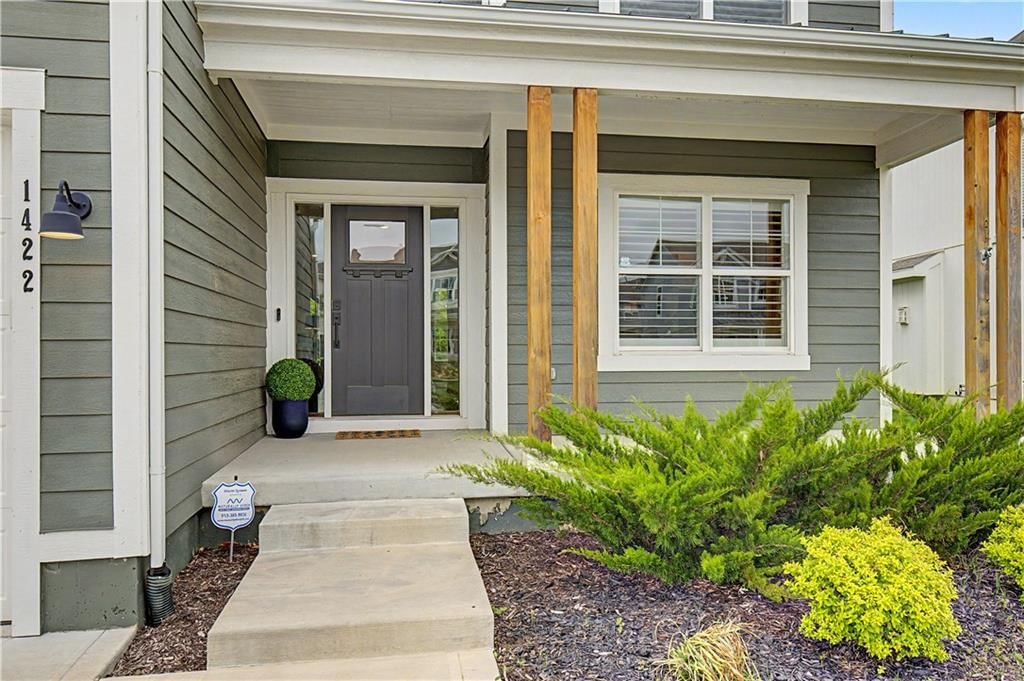 1422 SW Georgetown Drive — photo 3