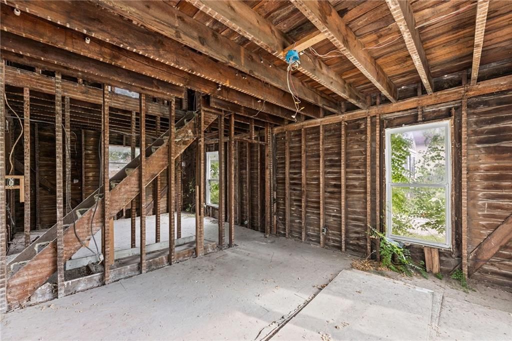935 N Sycamore Street — photo 9