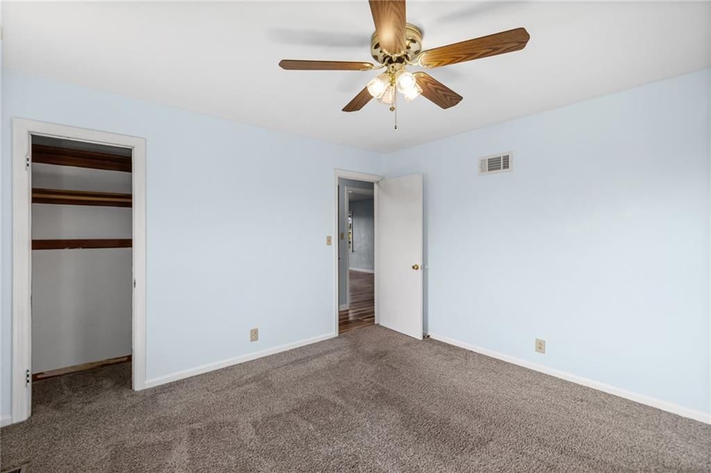 11713 HILLS Lane — photo 17