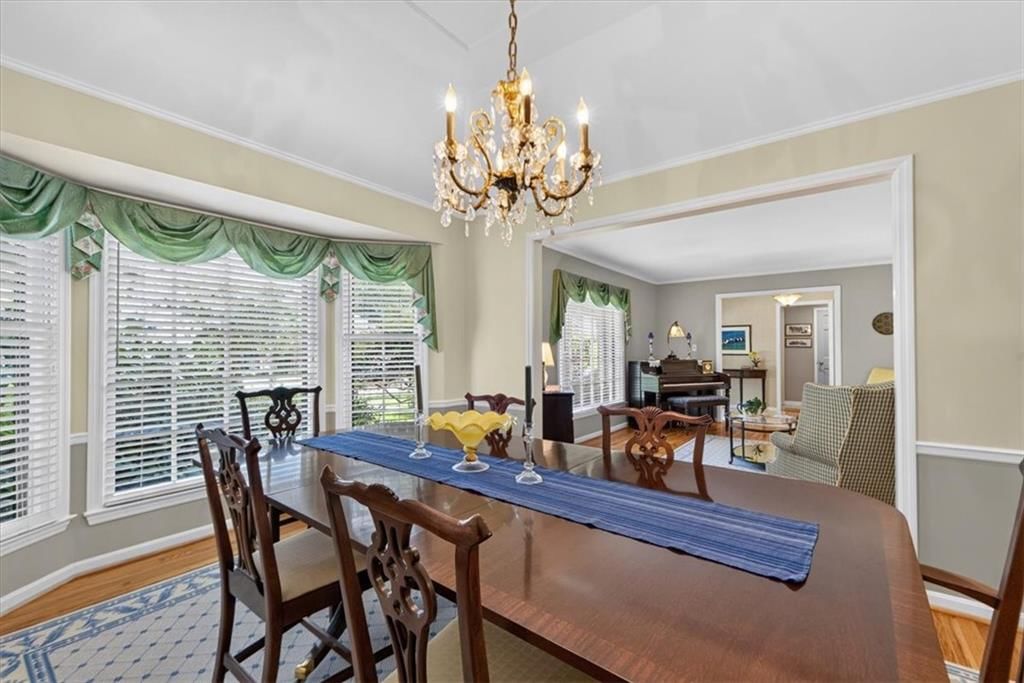 Photo 19 of 99 - 9722 Briar Street, Overland Park, KS 66207