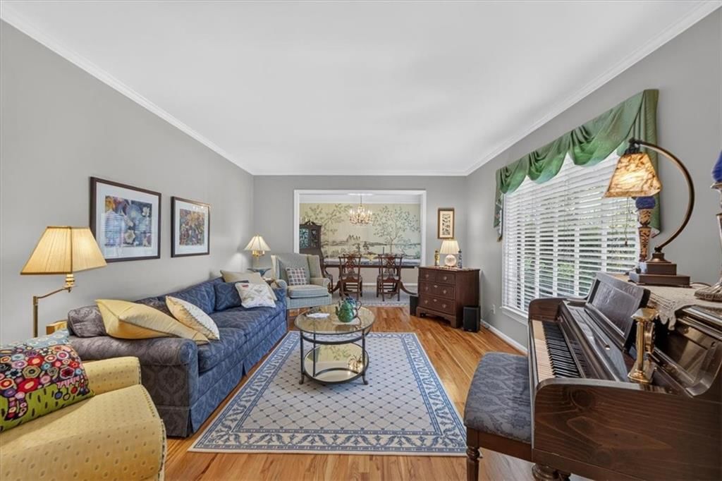 Photo 26 of 99 - 9722 Briar Street, Overland Park, KS 66207