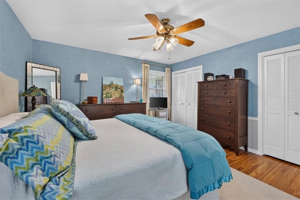Photo 47 of 99 - 9722 Briar Street, Overland Park, KS 66207
