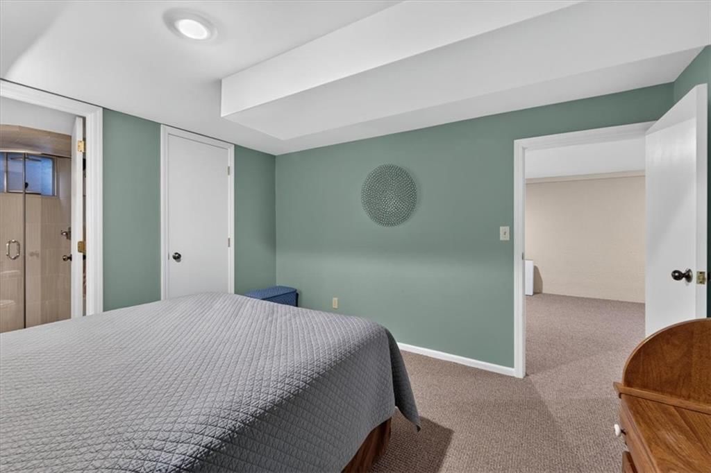 Photo 80 of 99 - 9722 Briar Street, Overland Park, KS 66207