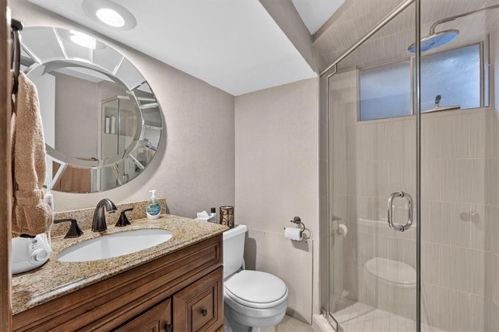Photo 82 of 99 - 9722 Briar Street, Overland Park, KS 66207