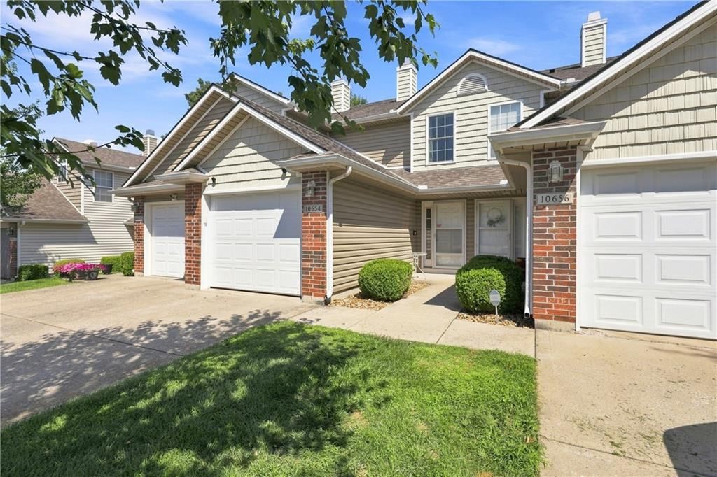 10654 E 46th Street, Kansas City, MO: listing photo 2