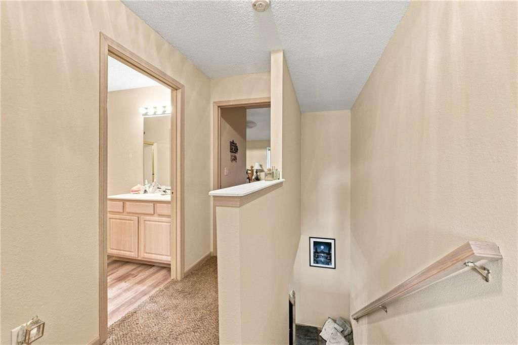 Photo 13 of 20 - 10654 E 46th Street, Kansas City, MO 64133
