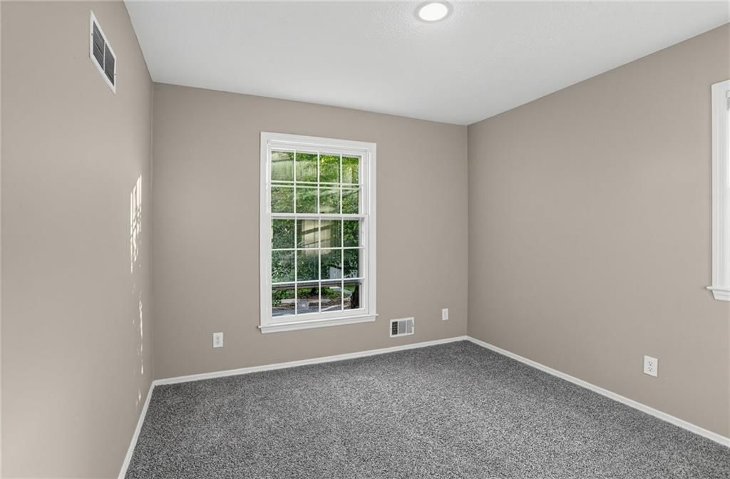 8405 E 103rd Terrace — photo 19