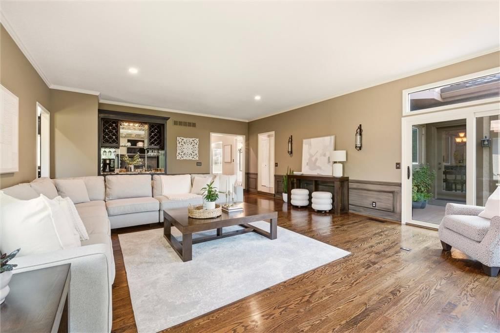 12520 Sherwood Street — photo 9