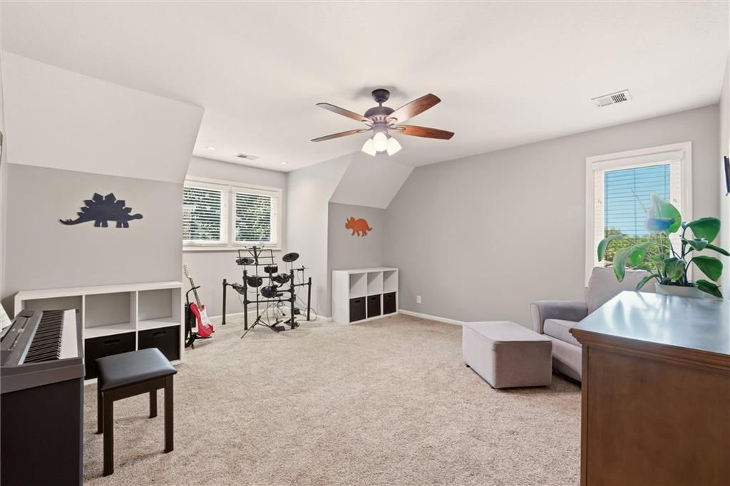 12520 Sherwood Street — photo 35