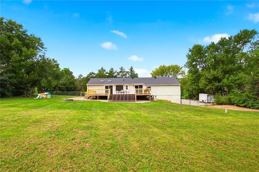 8915 N Lathrop Drive — photo 14