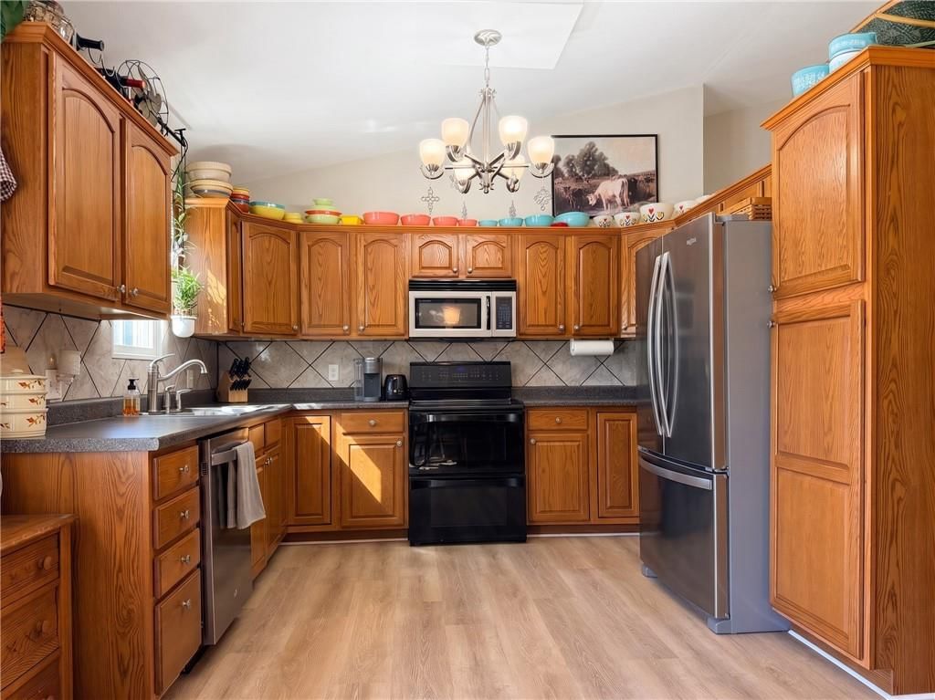 2306 Fisherman Road — photo 10