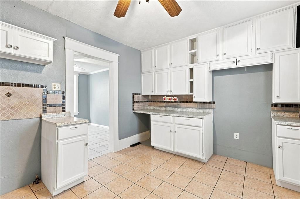 212 N Valley Street — photo 14