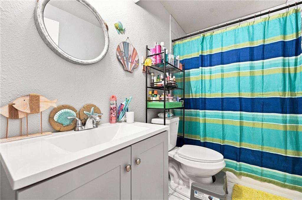 104 E Sunrise Drive — photo 12