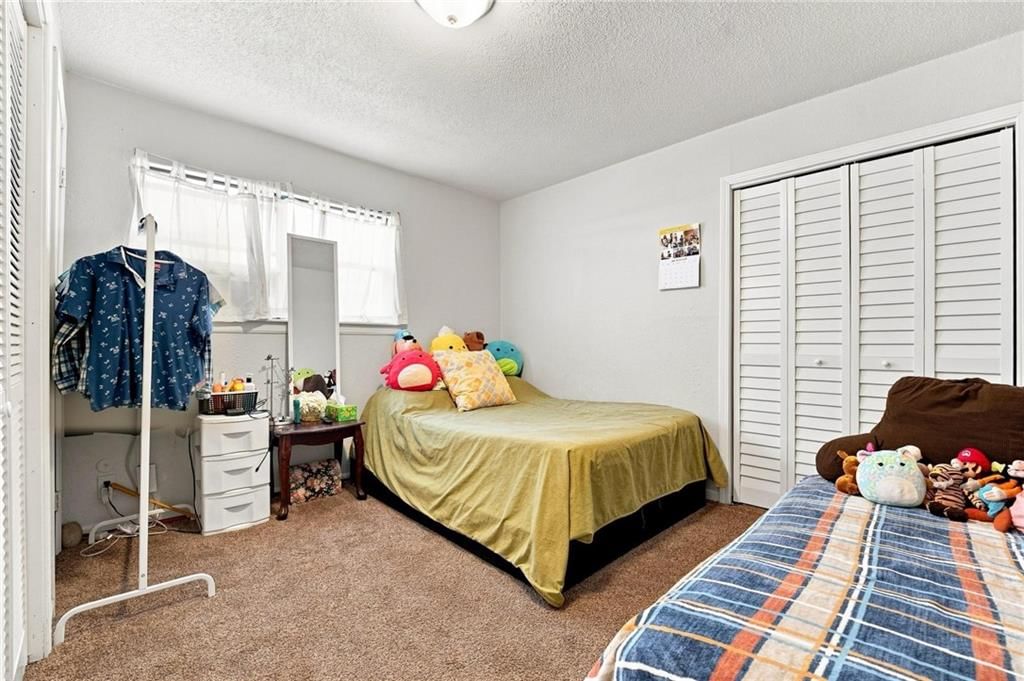 104 E Sunrise Drive — photo 13