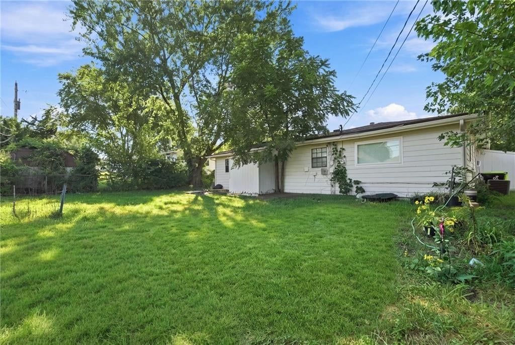 104 E Sunrise Drive — photo 18