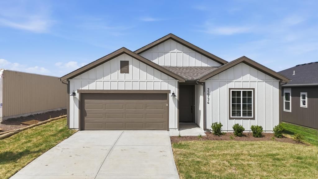 17682 Jubilee Street — photo 22