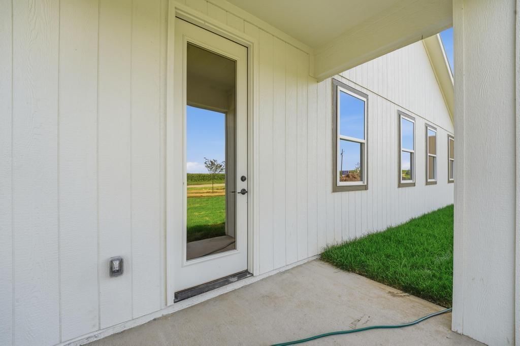 17682 Jubilee Street — photo 23