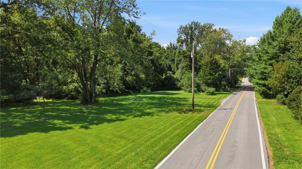 Photo 11 of 16 - 13409 & 13411 Kemper Avenue, Independence, MO 64050