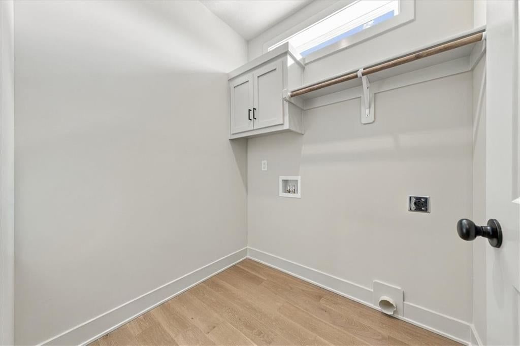 1300 Larkspur Place — photo 13