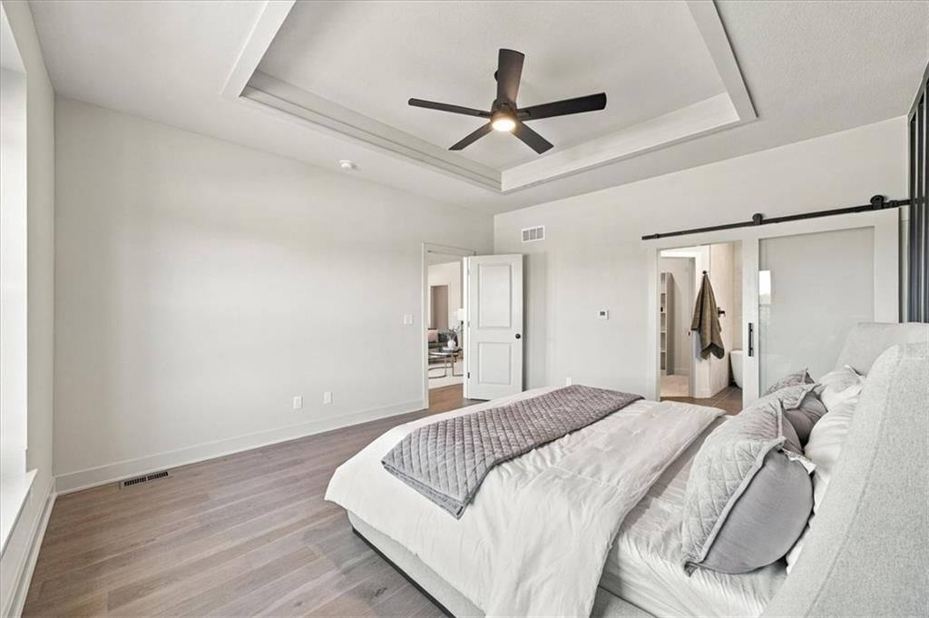 1300 Larkspur Place — photo 15