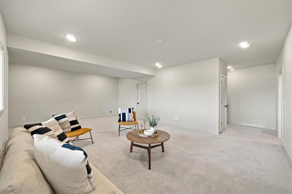 1300 Larkspur Place — photo 23