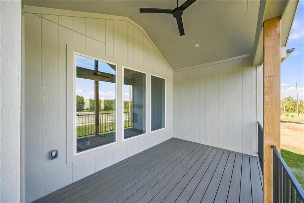 1300 Larkspur Place — photo 28