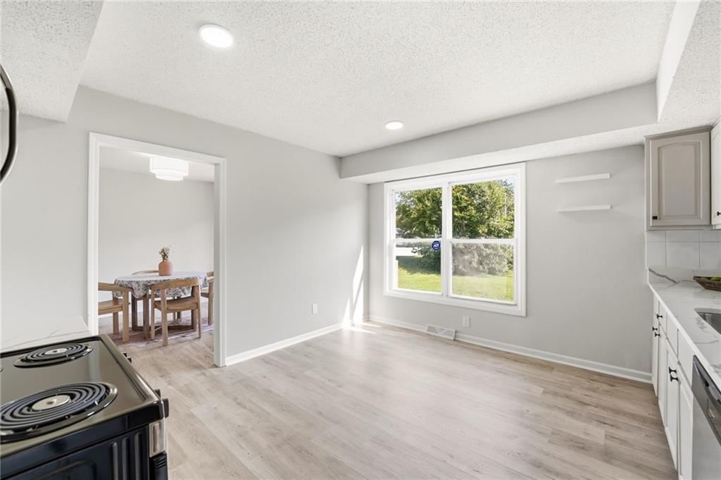 6100 E 140th Place — photo 18
