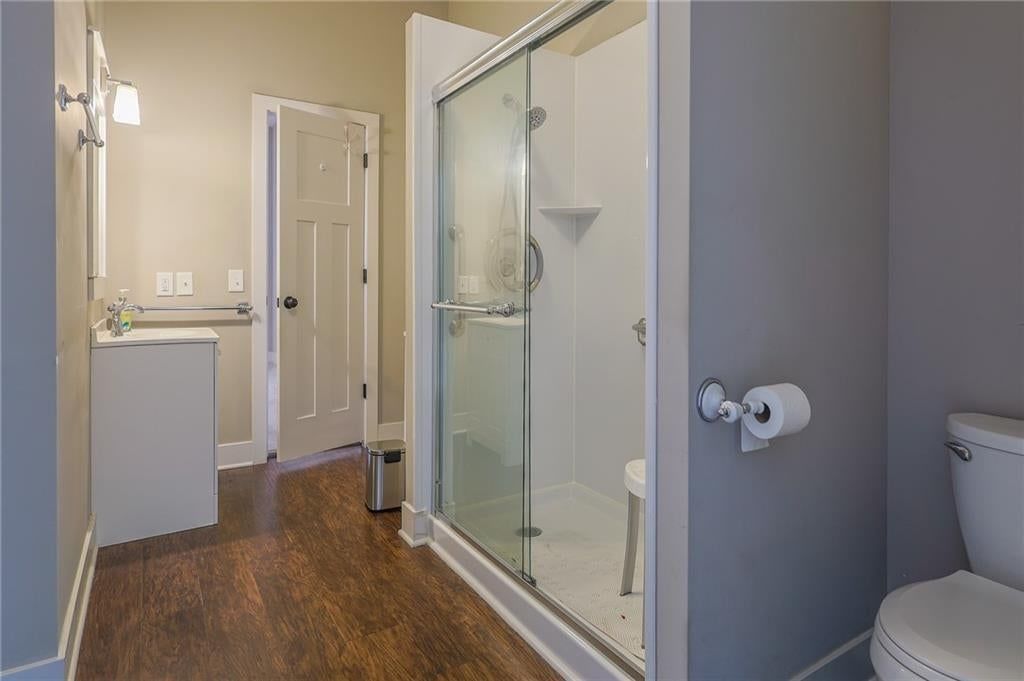 427 Benton Avenue — photo 10