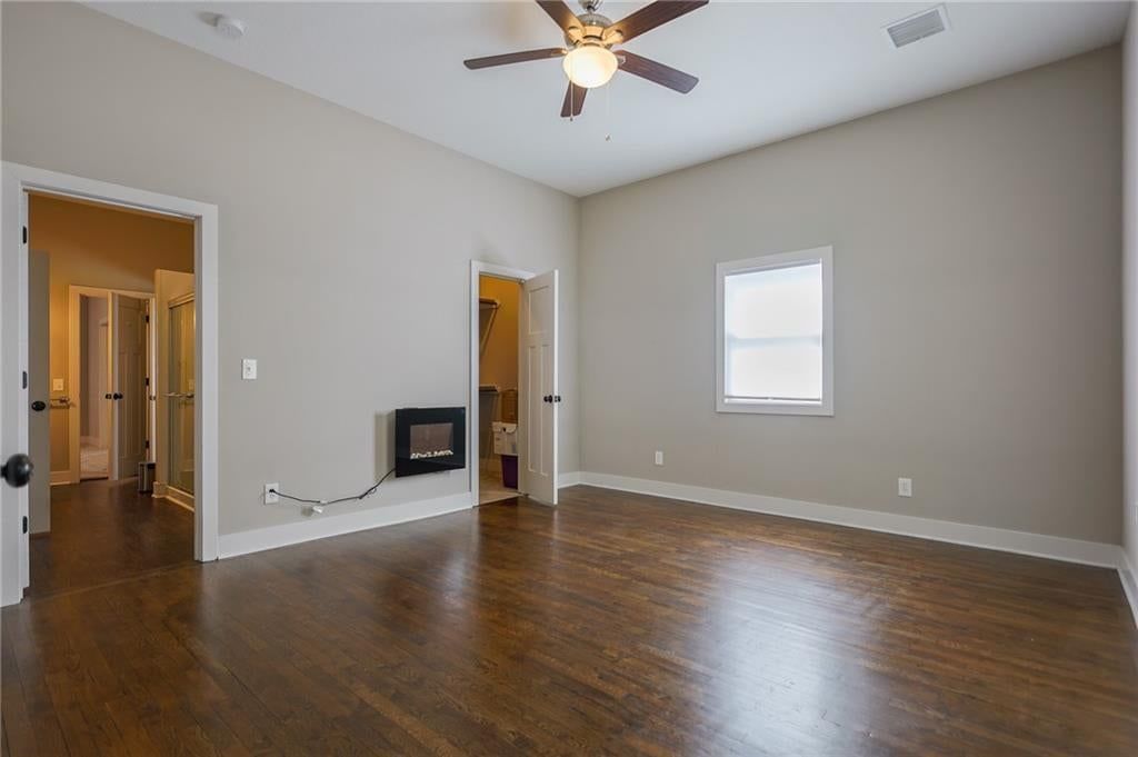 427 Benton Avenue — photo 15