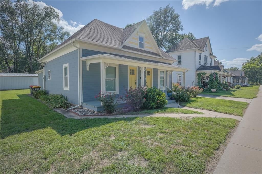 427 Benton Avenue — photo 28