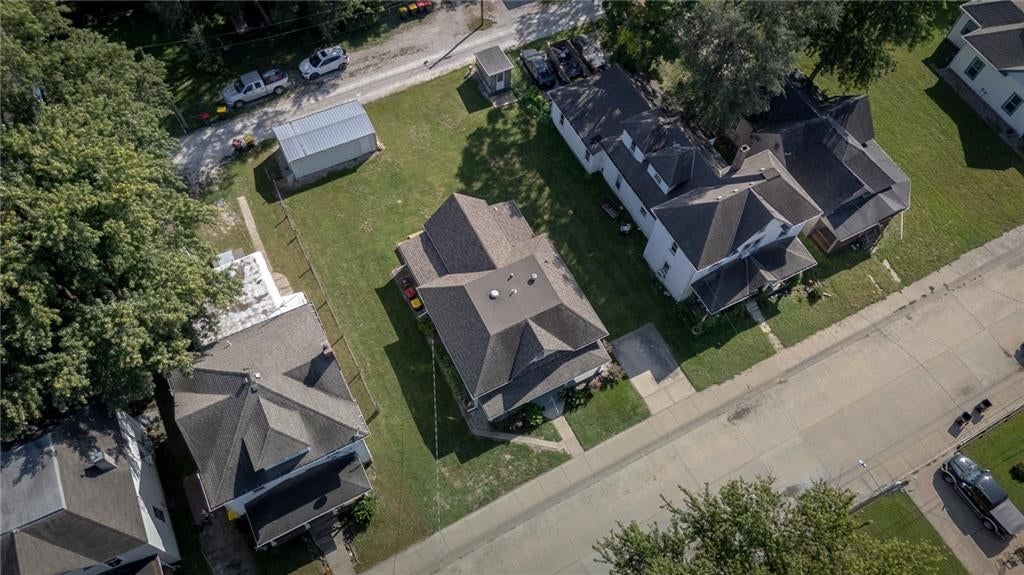 427 Benton Avenue — photo 37