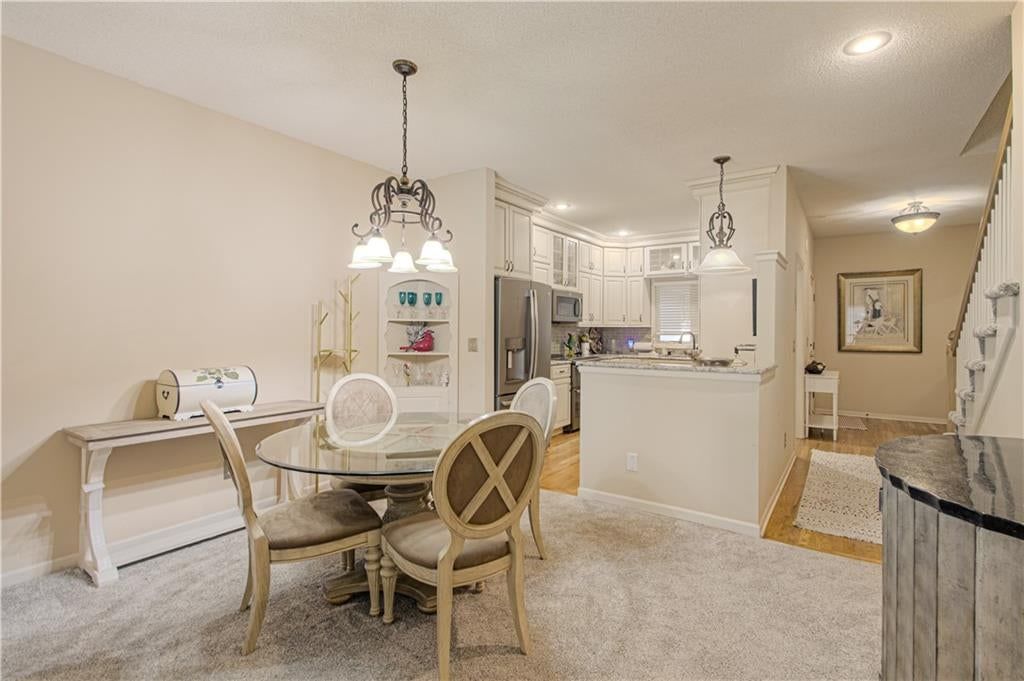 14335 Russell Street — photo 9